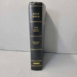 The Holy Bible KJV Reference Edition Book 2017 Black Faux Leather Red Letter